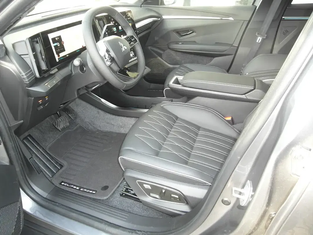 Mitsubishi Eclipse Cross - Thumbnail 7