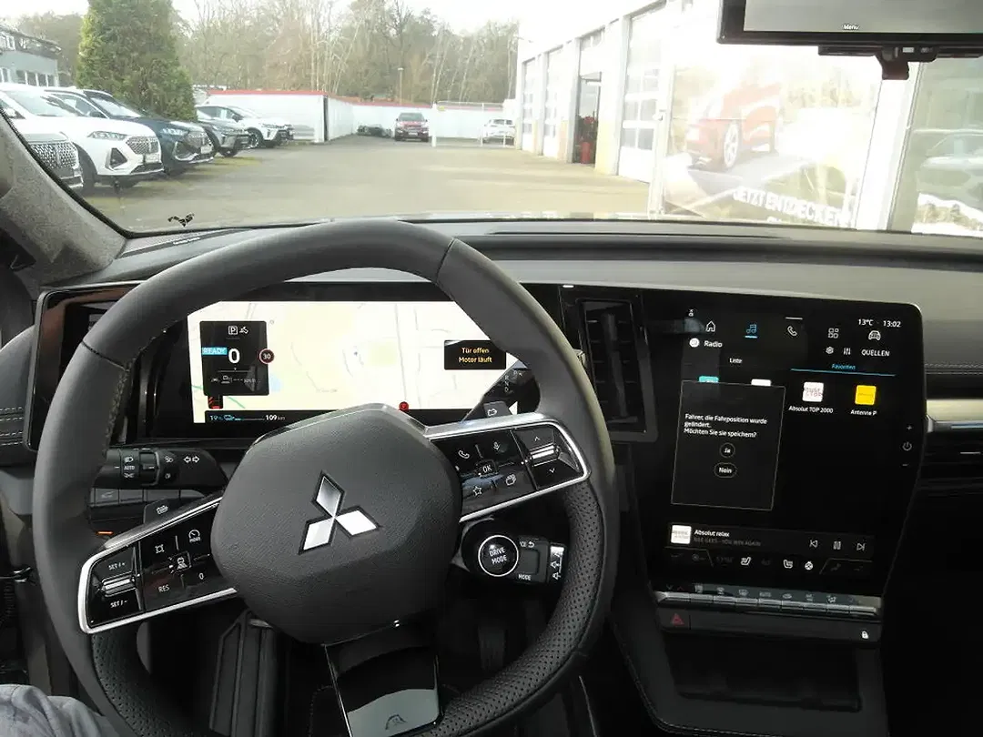 Mitsubishi Eclipse Cross - Thumbnail 9