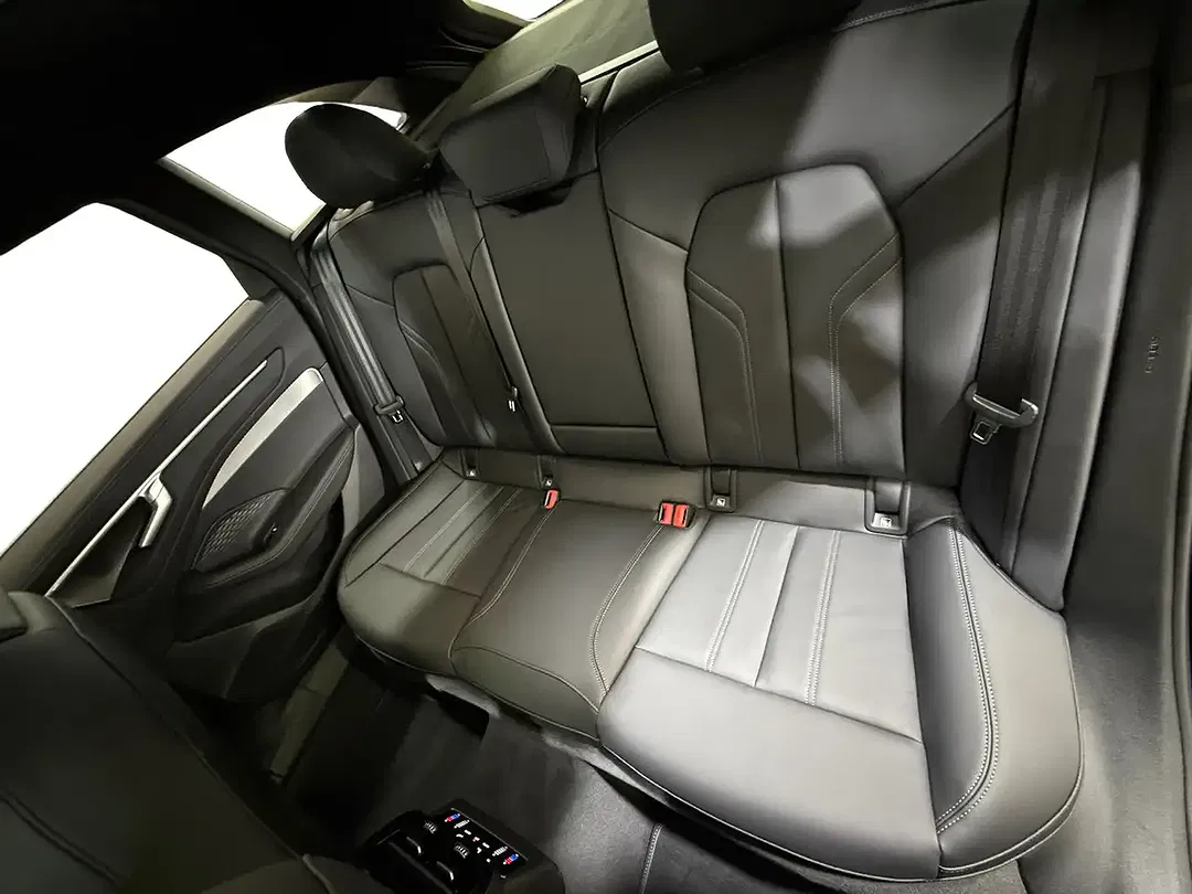 Audi A6 - Thumbnail 10