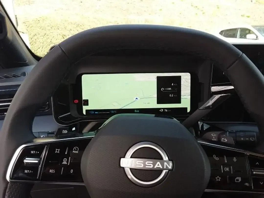 Nissan Micra - Thumbnail 9