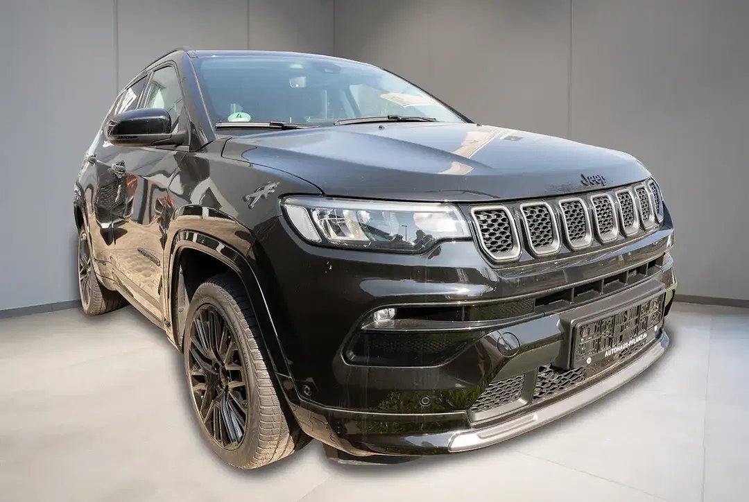 Jeep Compass - Thumbnail 2