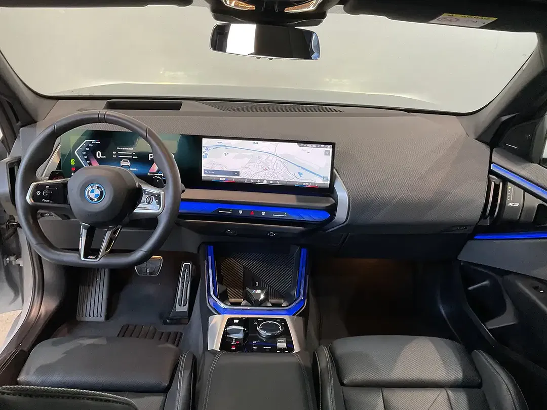 BMW X3 - Thumbnail 2