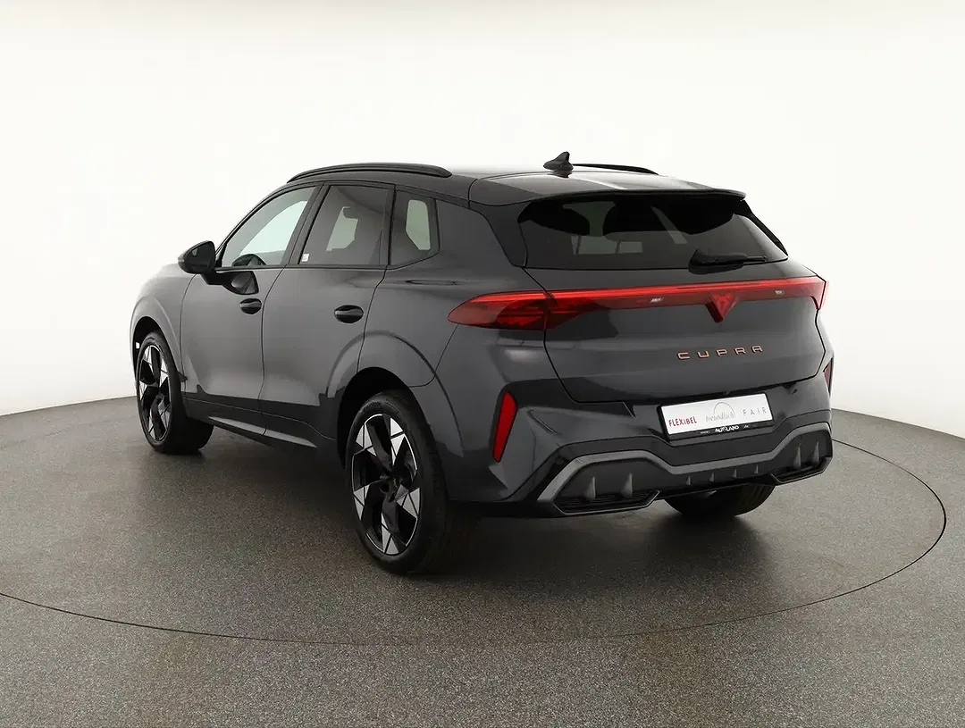 CUPRA Terramar - Thumbnail 2