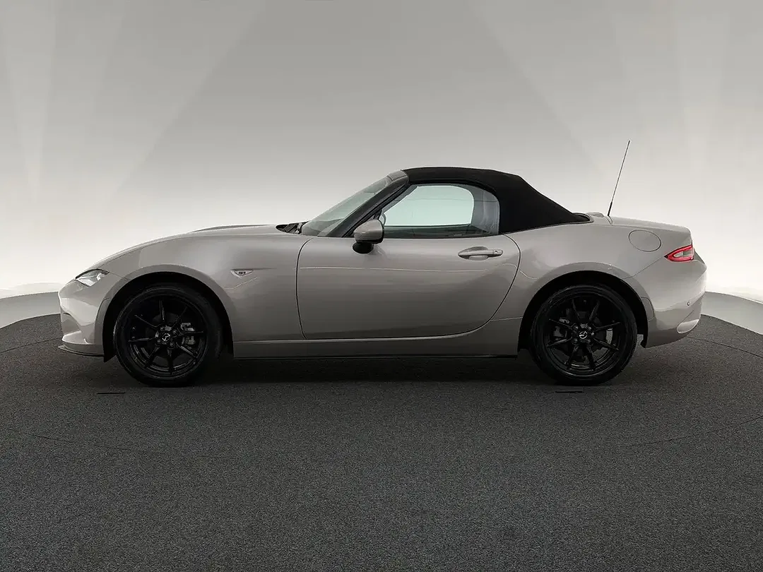 Mazda MX-5 - Thumbnail 13