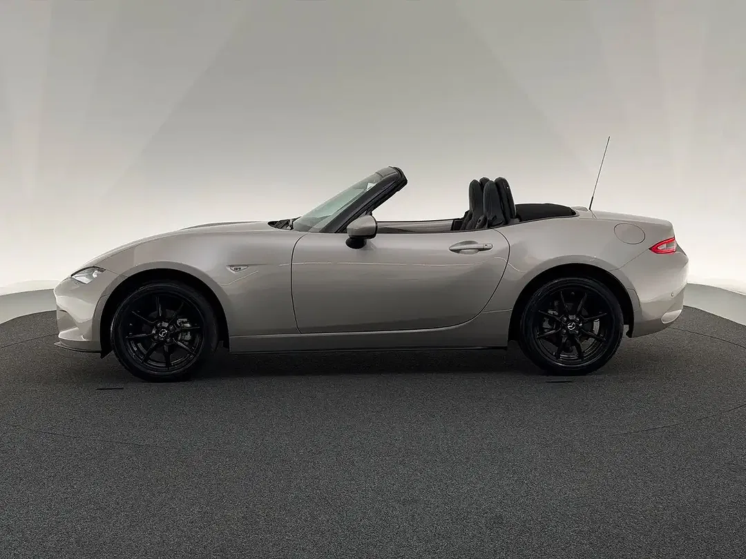 Mazda MX-5 - Thumbnail 4