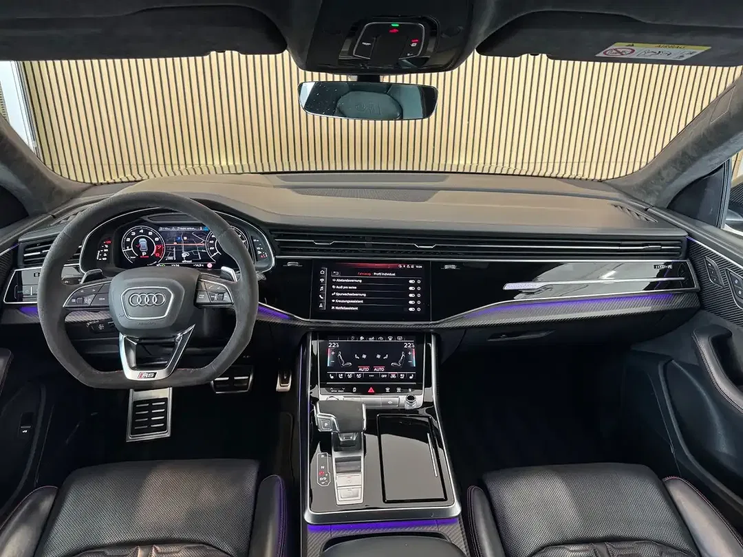 Audi RS Q8 - Thumbnail 10