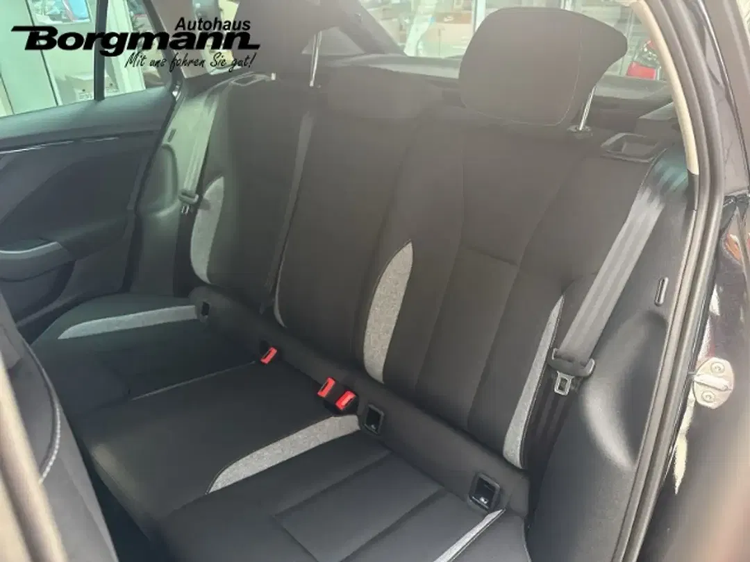 Skoda Scala - Thumbnail 8