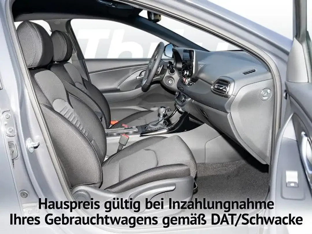 Hyundai i30 - Thumbnail 3