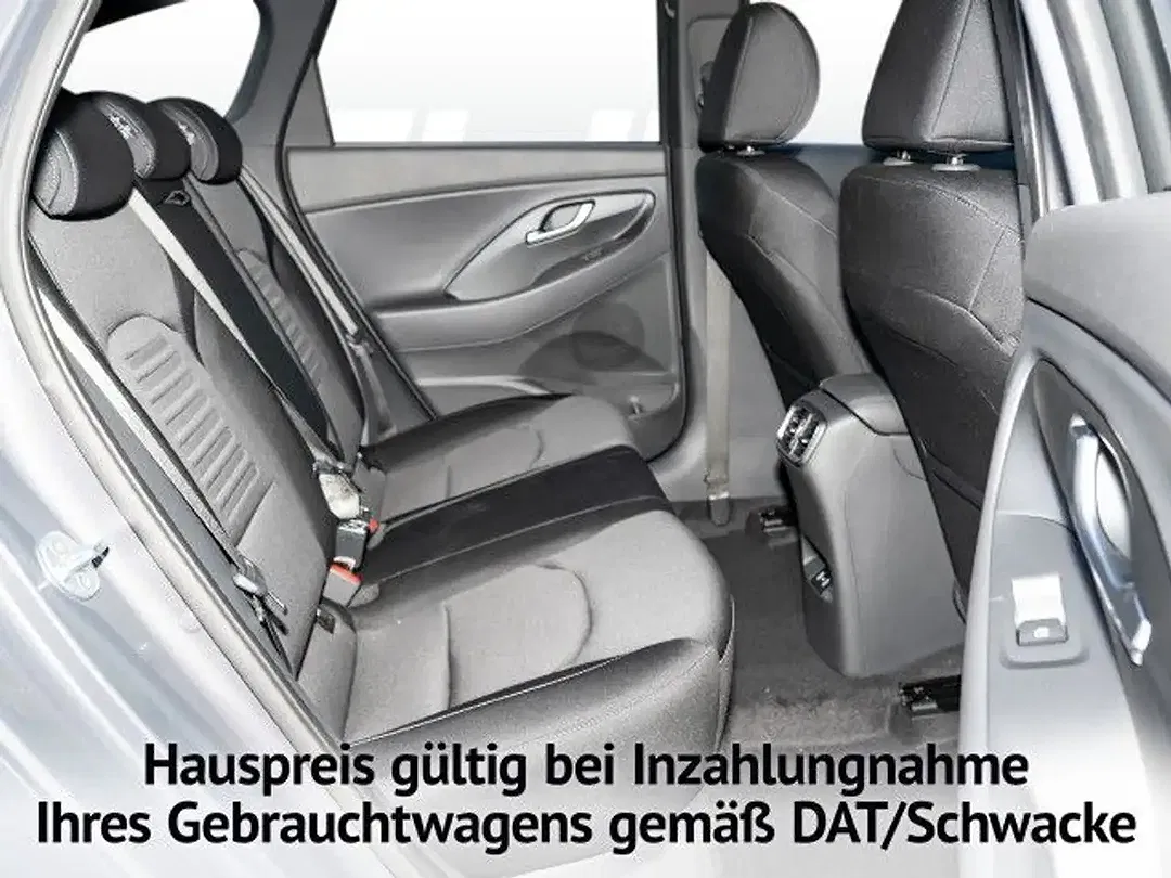Hyundai i30 - Thumbnail 4