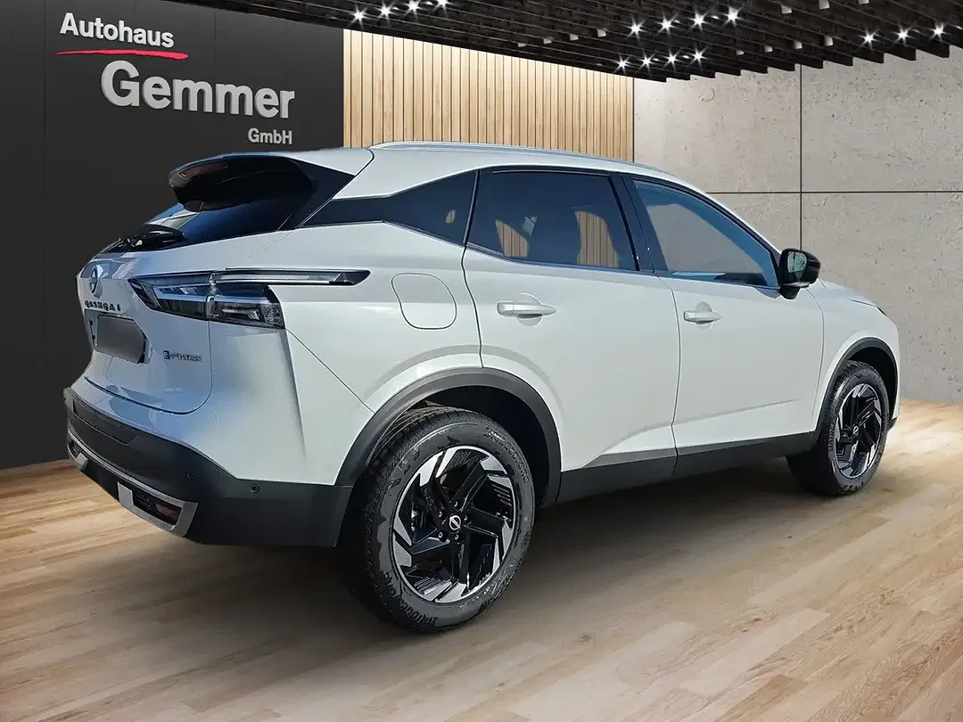 Nissan Qashqai - Thumbnail 4