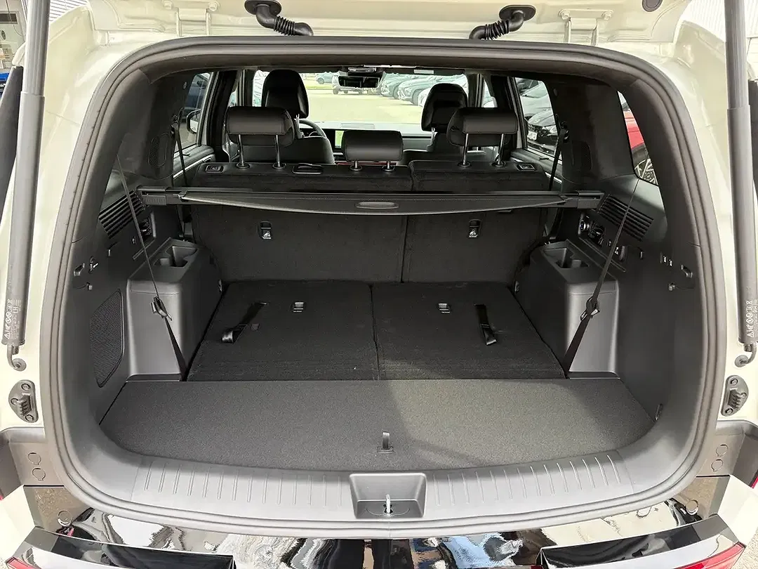 Hyundai SANTA FE - Thumbnail 12