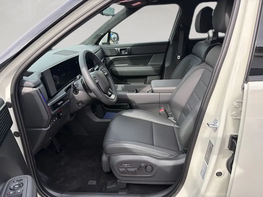 Hyundai SANTA FE - Thumbnail 7