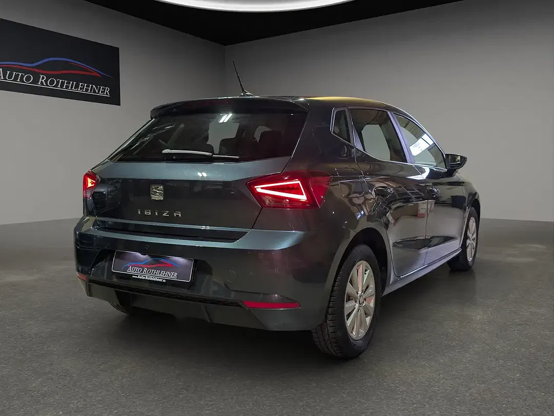 SEAT Ibiza - Thumbnail 5
