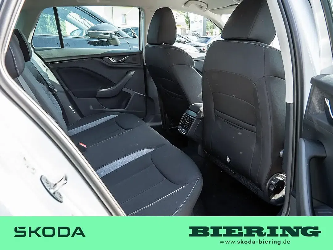 Skoda Scala - Thumbnail 4