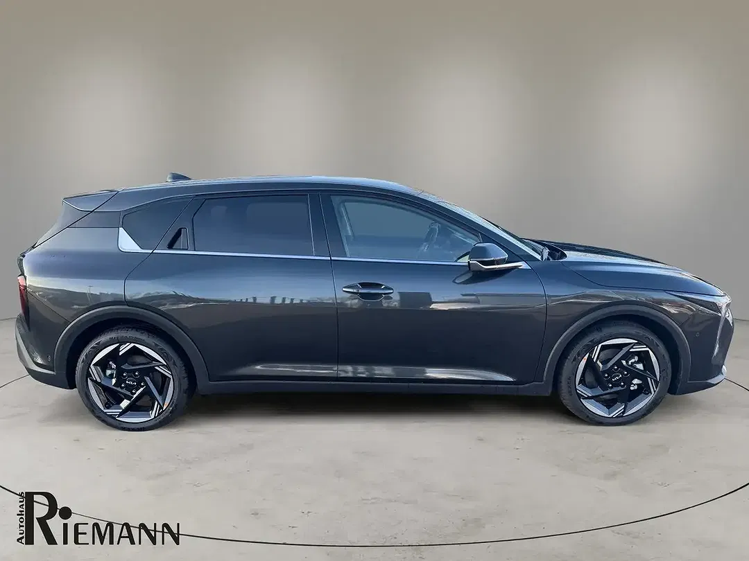Kia K4 - Thumbnail 5