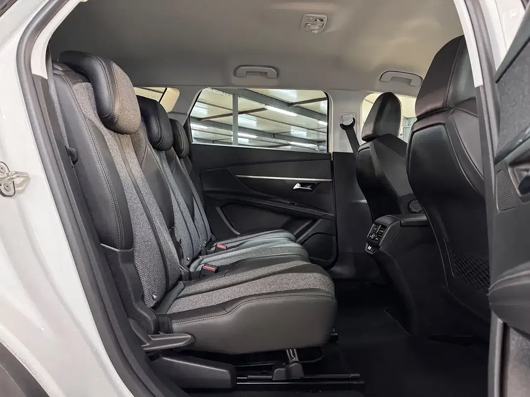 Peugeot 5008 - Thumbnail 7