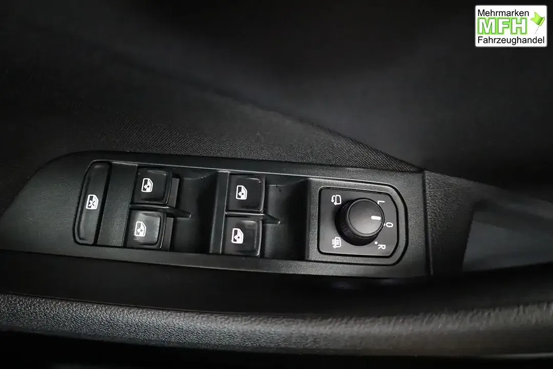 Skoda Kamiq - Thumbnail 7