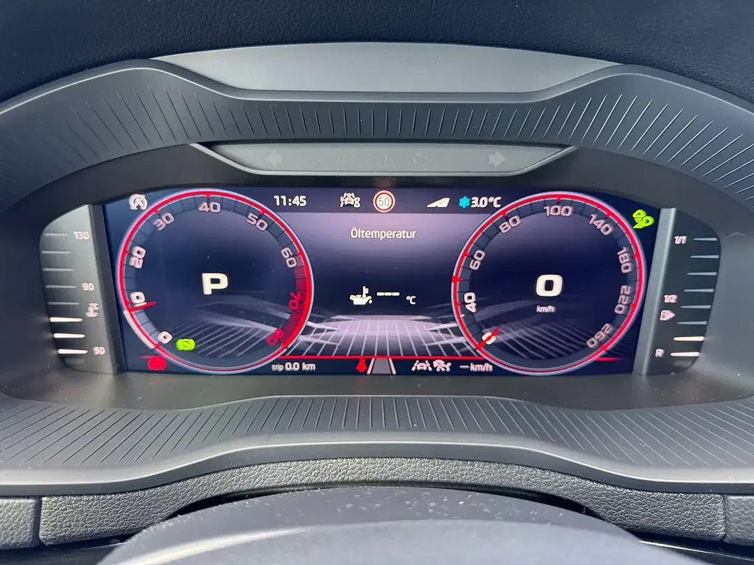 Skoda Karoq - Thumbnail 12