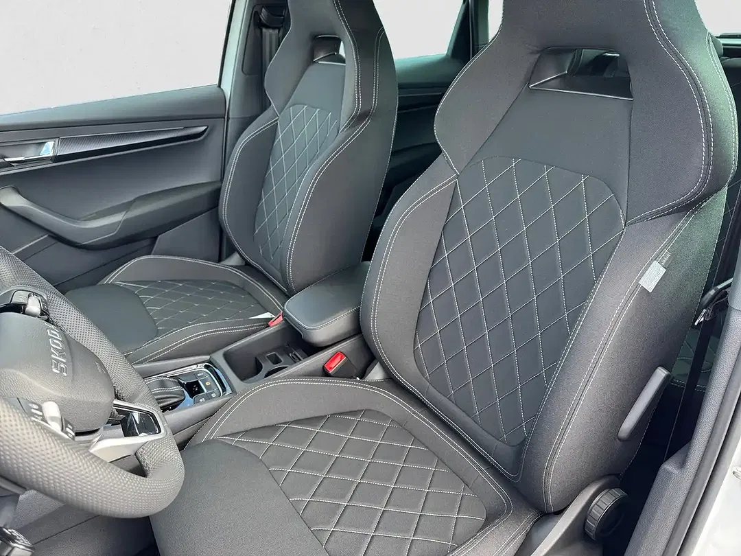 Skoda Karoq - Thumbnail 8