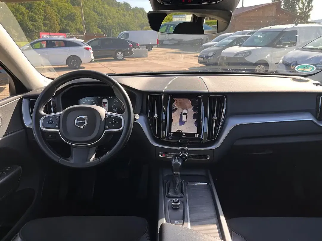 Volvo XC60 - Thumbnail 10