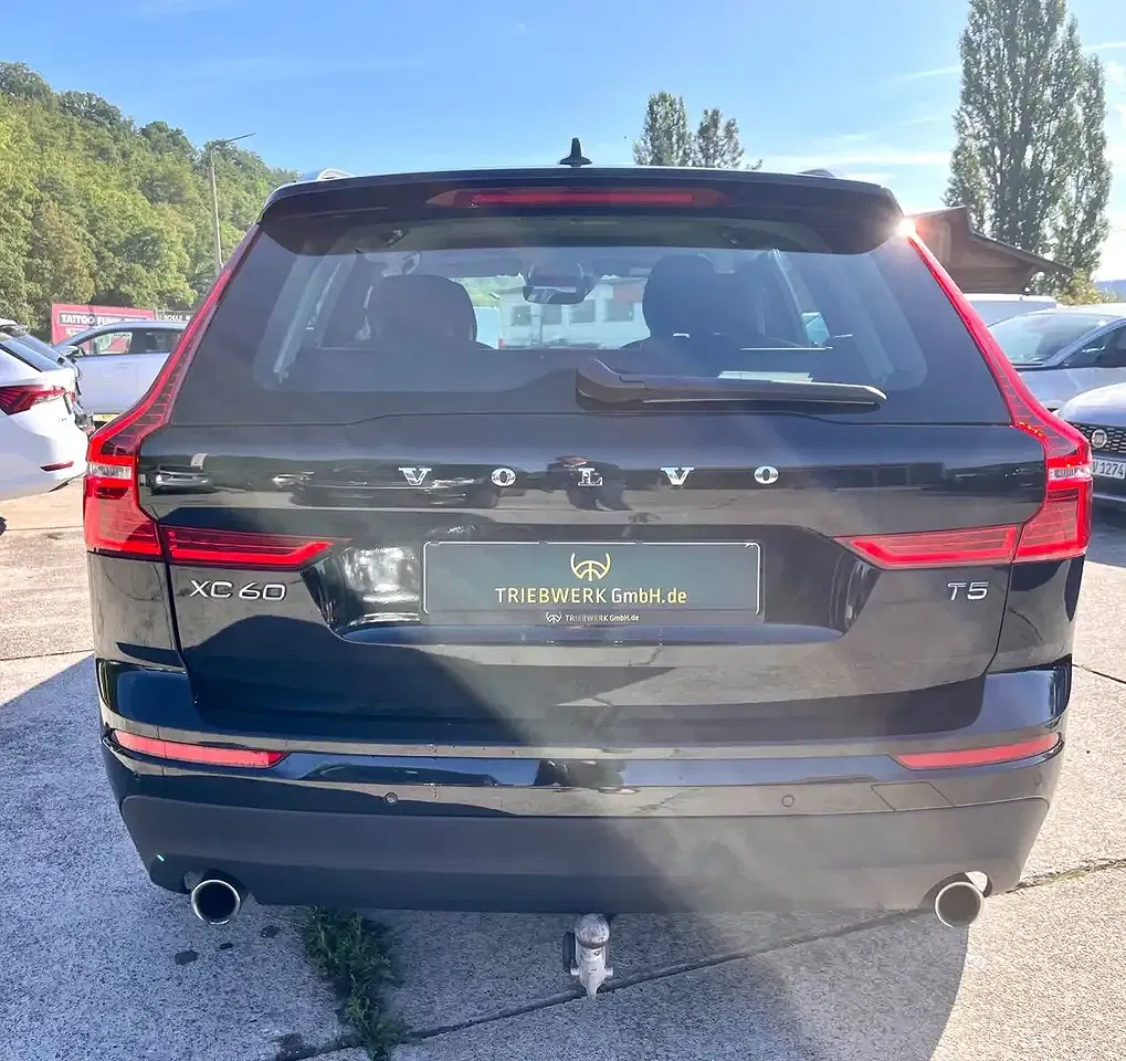 Volvo XC60 - Thumbnail 6