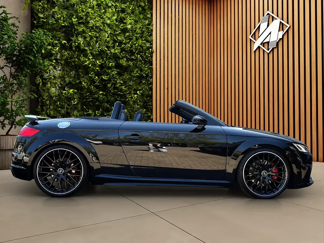Audi TTS - Thumbnail 2
