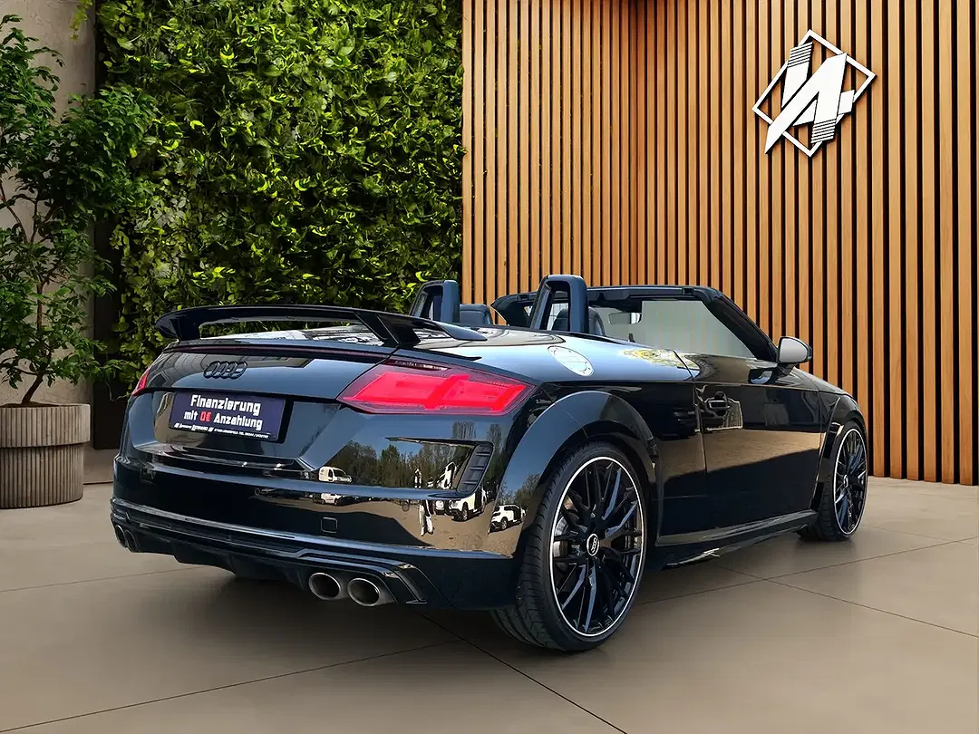 Audi TTS - Thumbnail 3