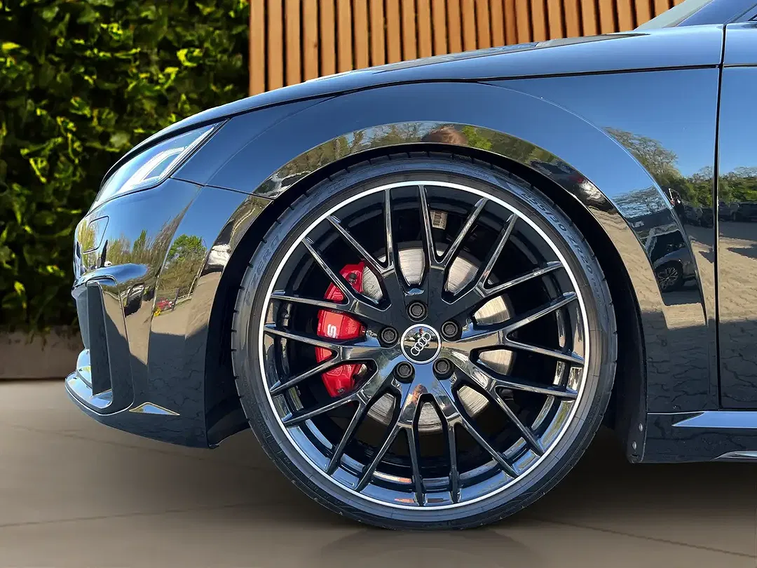 Audi TTS - Thumbnail 8