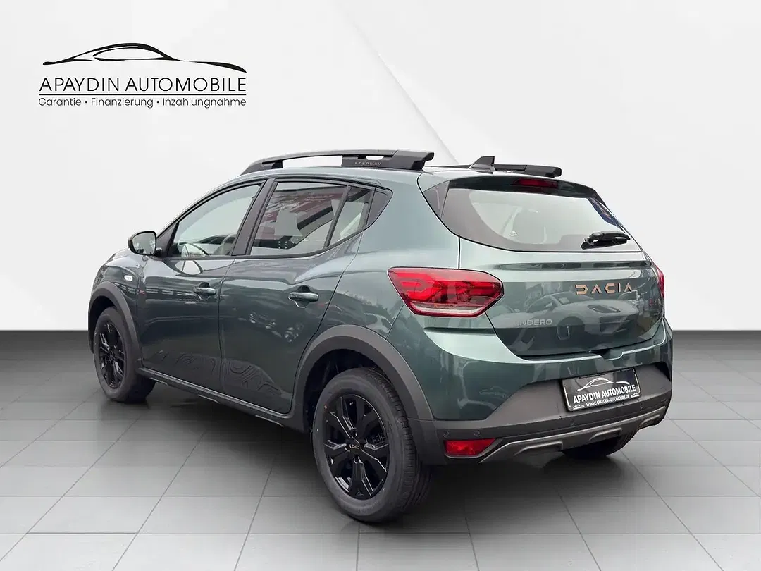 Dacia Sandero - Thumbnail 3