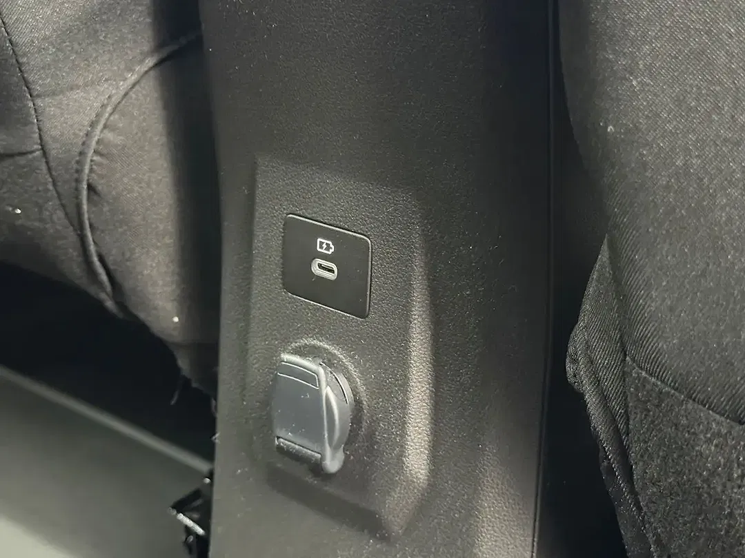 Dacia Sandero - Thumbnail 32