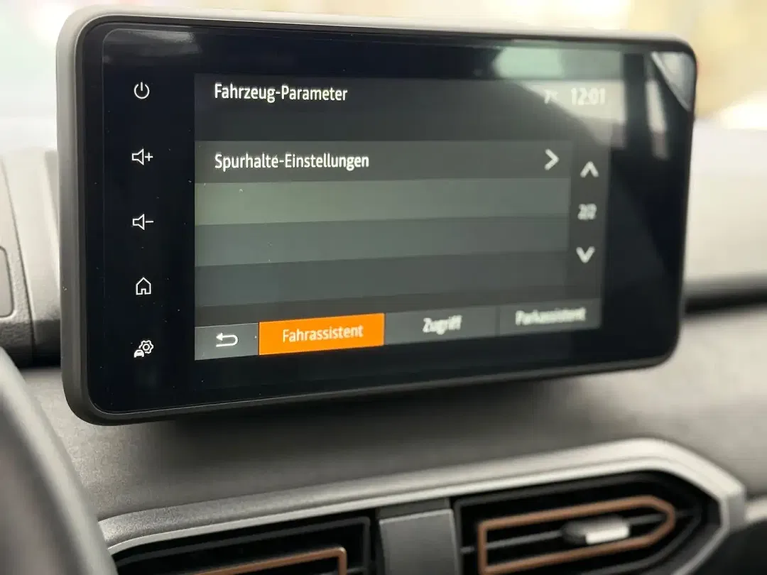 Dacia Sandero - Thumbnail 36