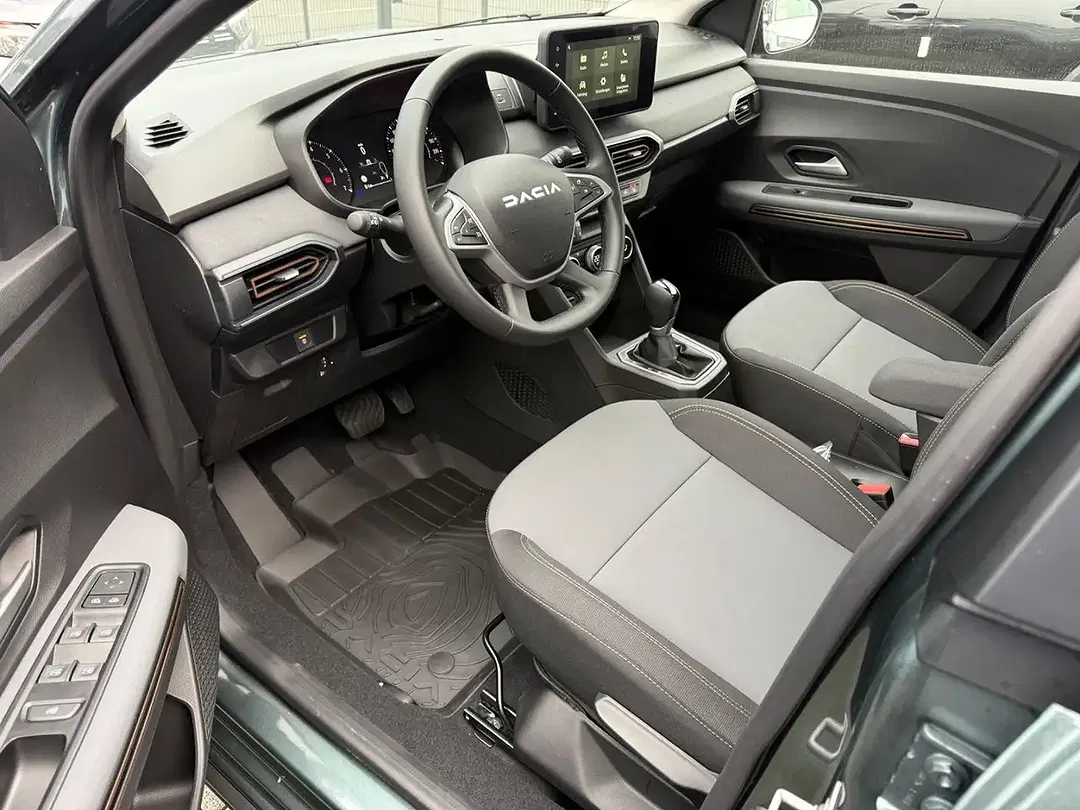 Dacia Sandero - Thumbnail 9