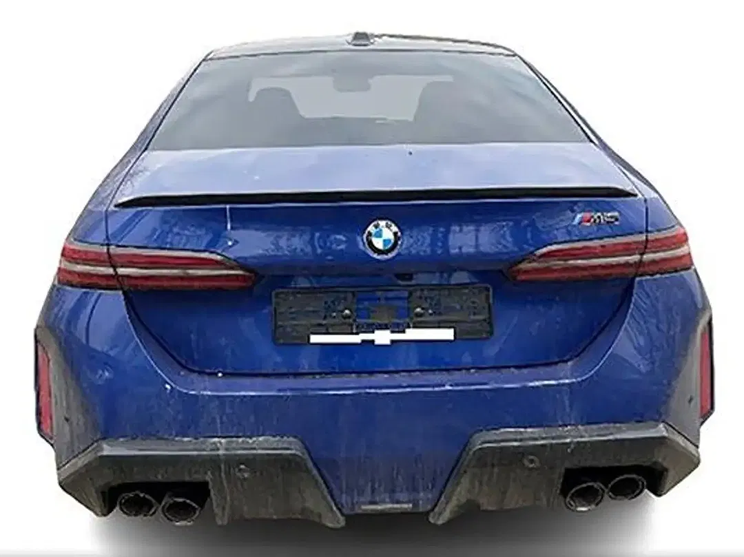 BMW M5 - Thumbnail 3