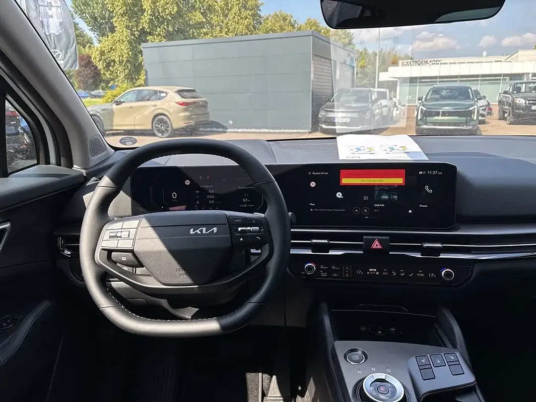 Kia Sportage - Thumbnail 11
