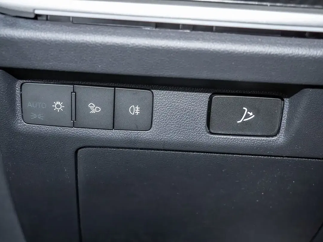 Skoda Elroq - Thumbnail 13