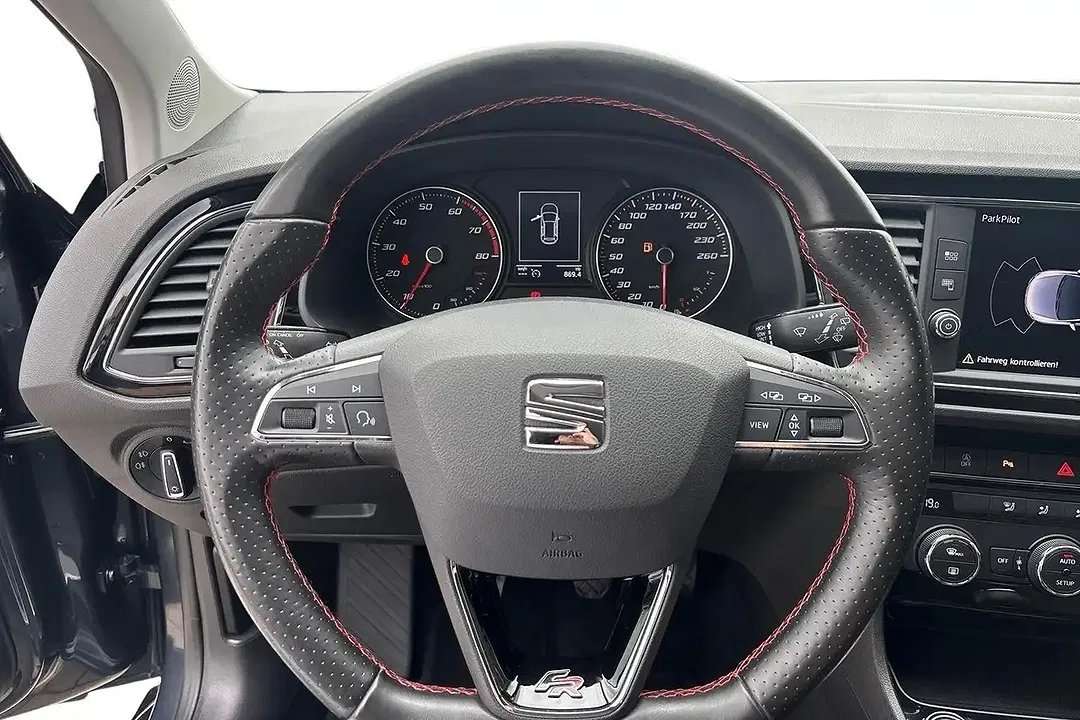 SEAT Leon - Thumbnail 10