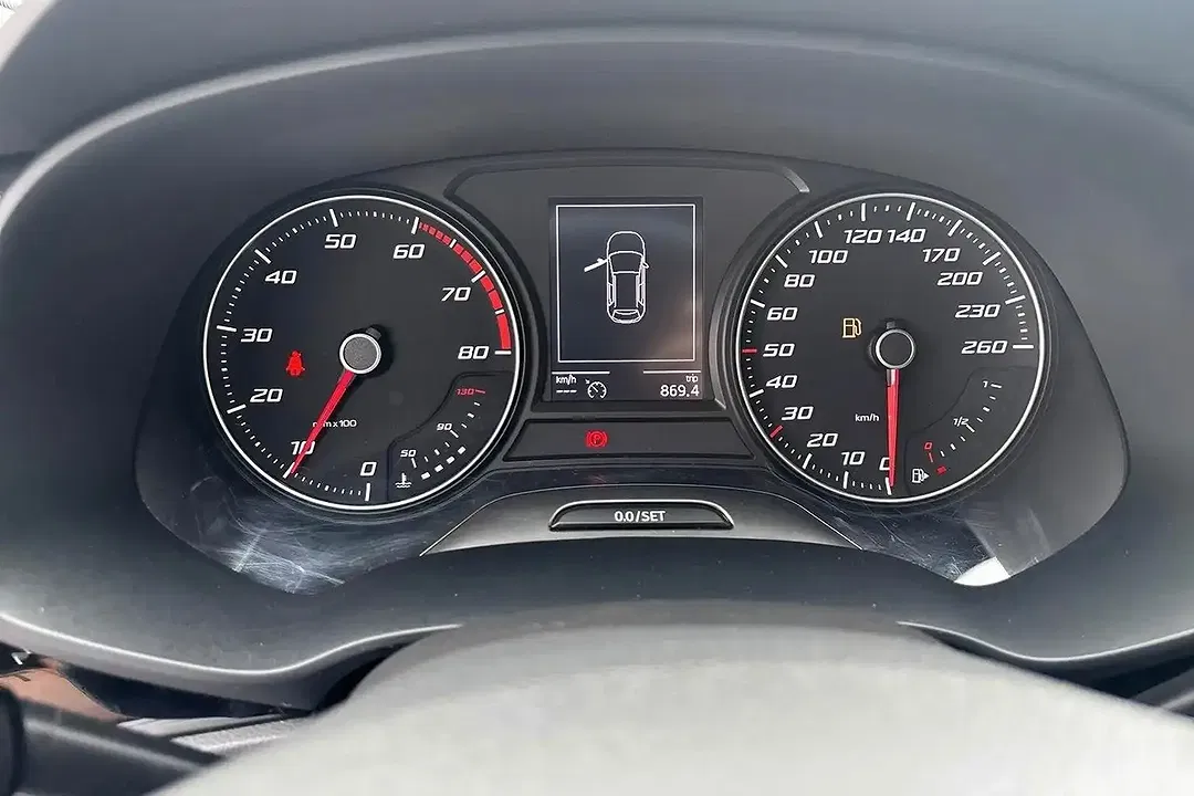 SEAT Leon - Thumbnail 11