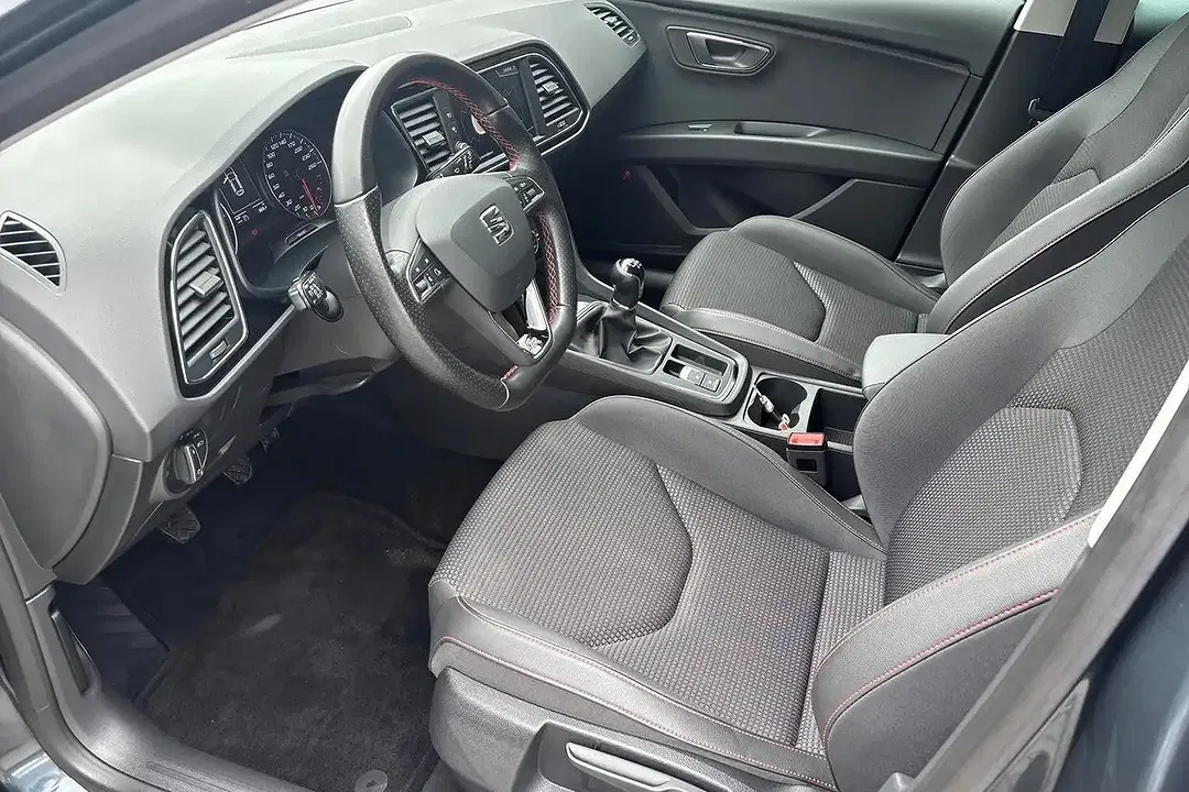 SEAT Leon - Thumbnail 9