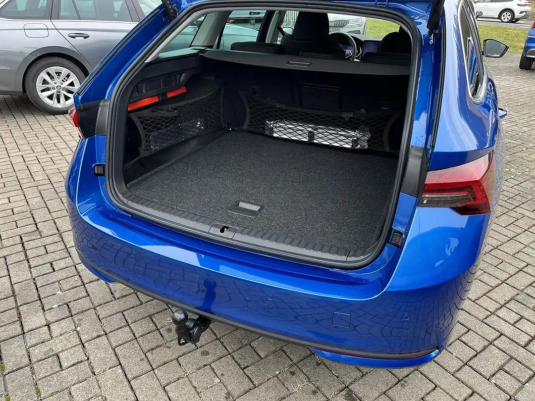 Skoda Octavia - Thumbnail 14