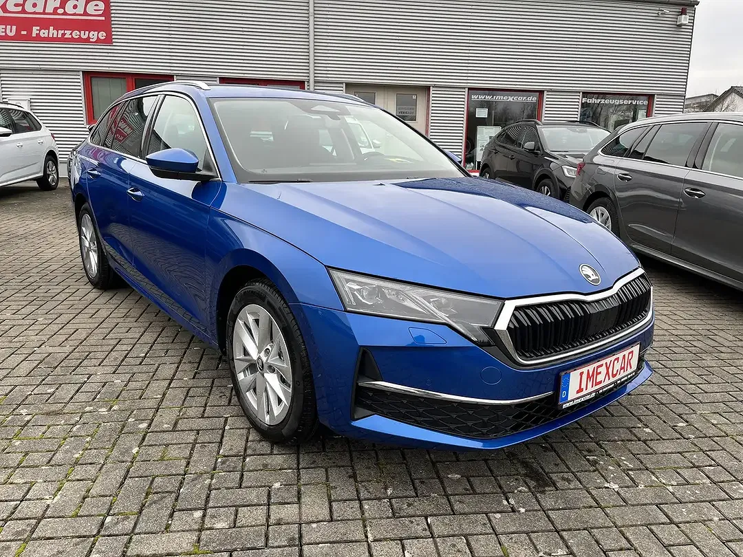 Skoda Octavia - Thumbnail 3