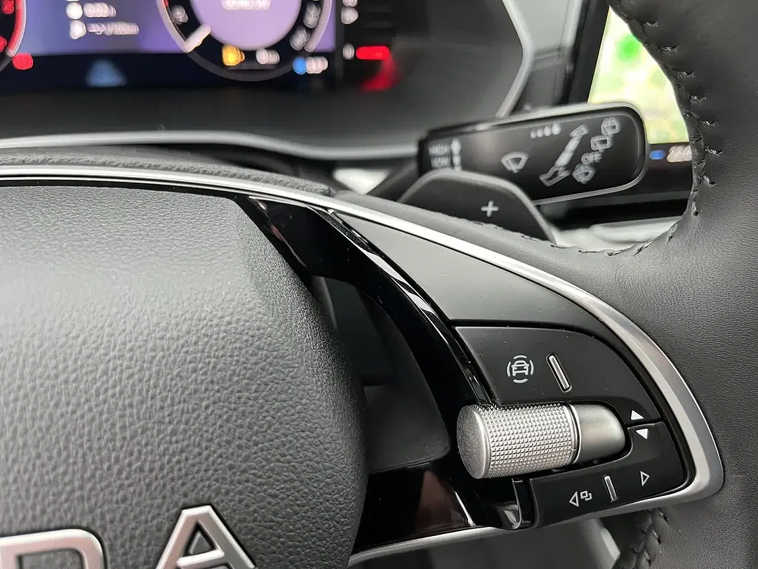 Skoda Octavia - Thumbnail 8