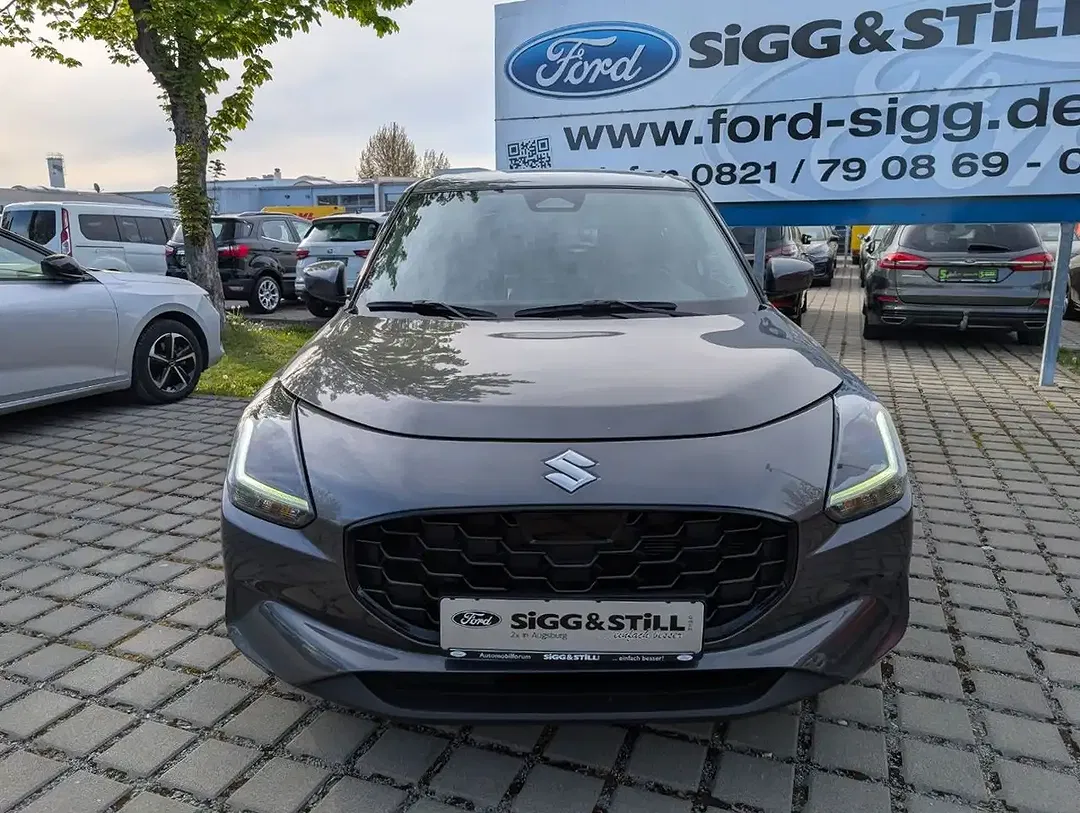 Suzuki Swift - Thumbnail 23