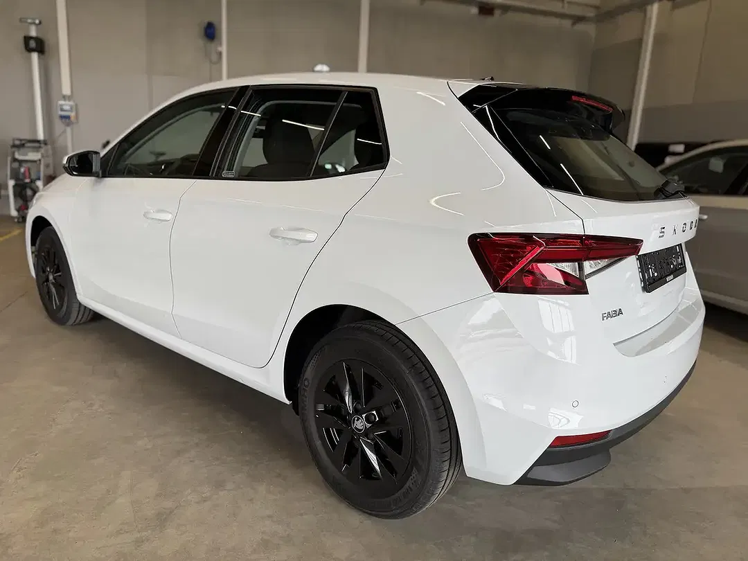 Skoda Fabia - Thumbnail 4
