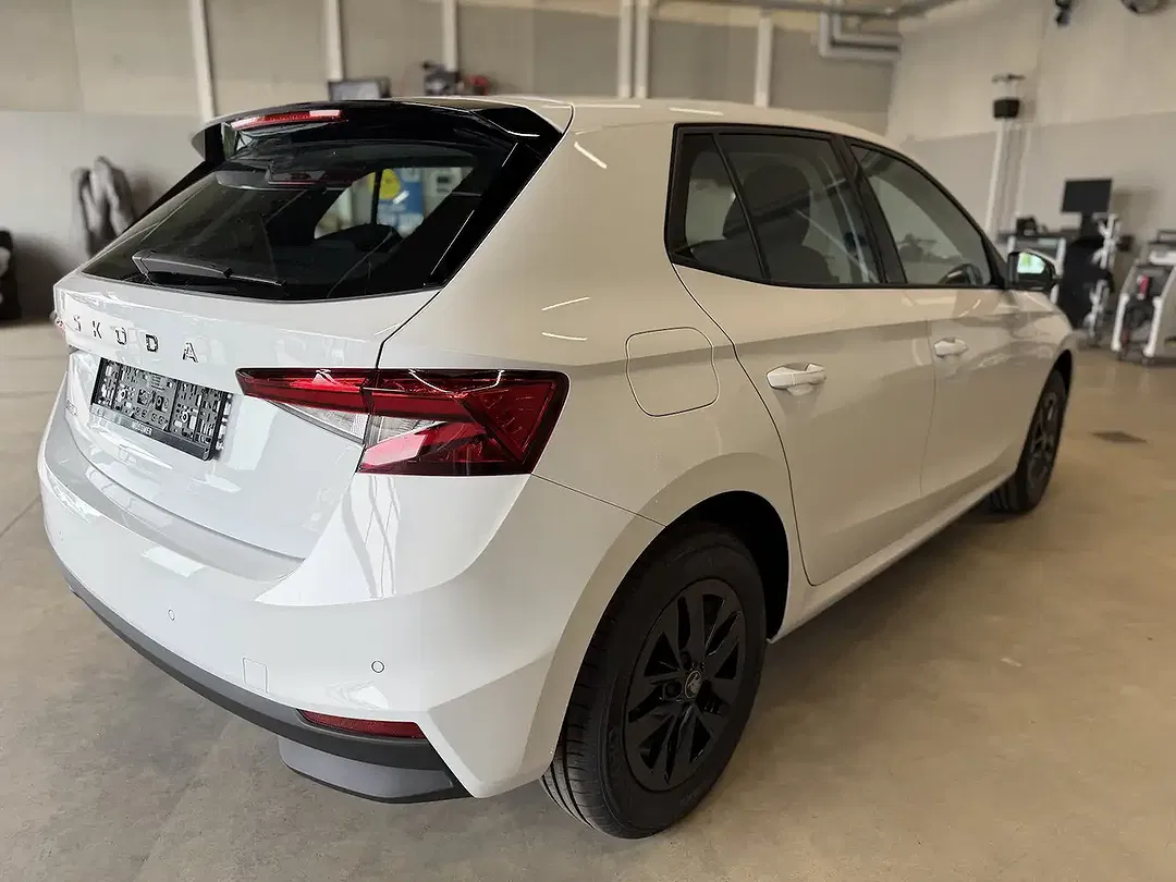 Skoda Fabia - Thumbnail 5