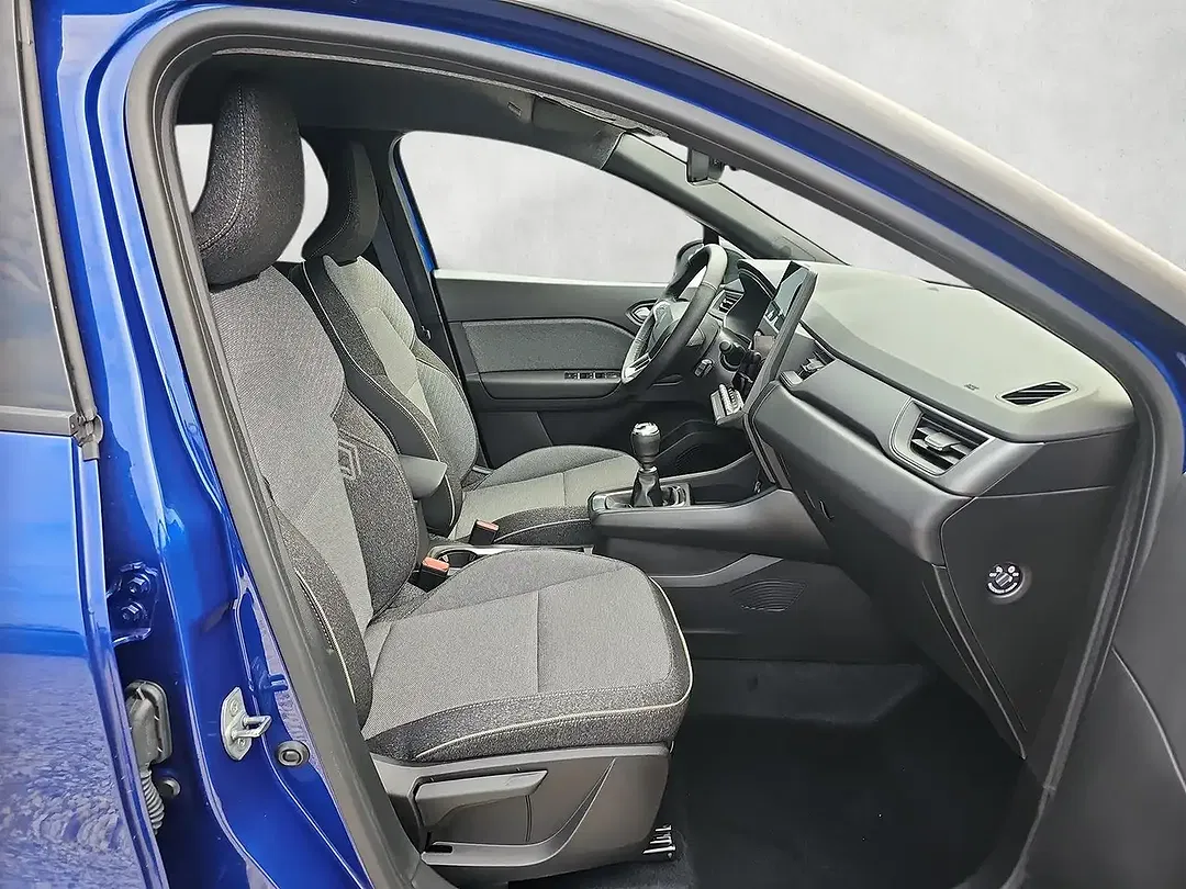 Renault Captur - Thumbnail 11