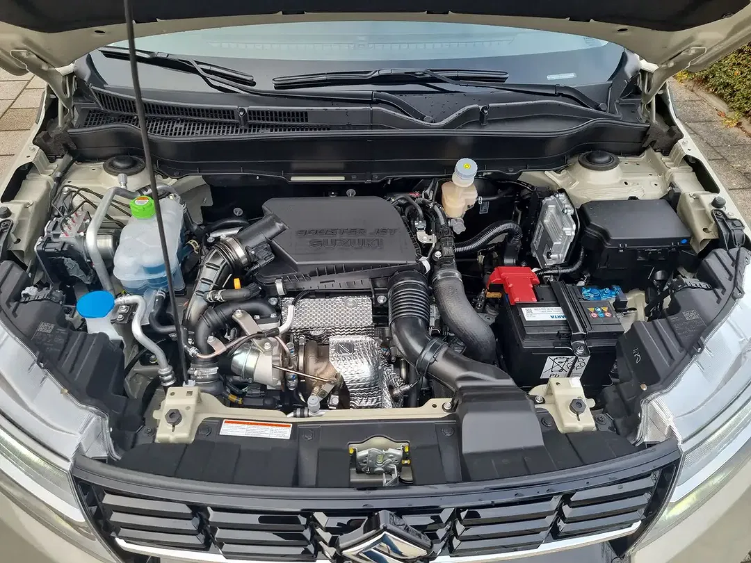 Suzuki Vitara - Thumbnail 12