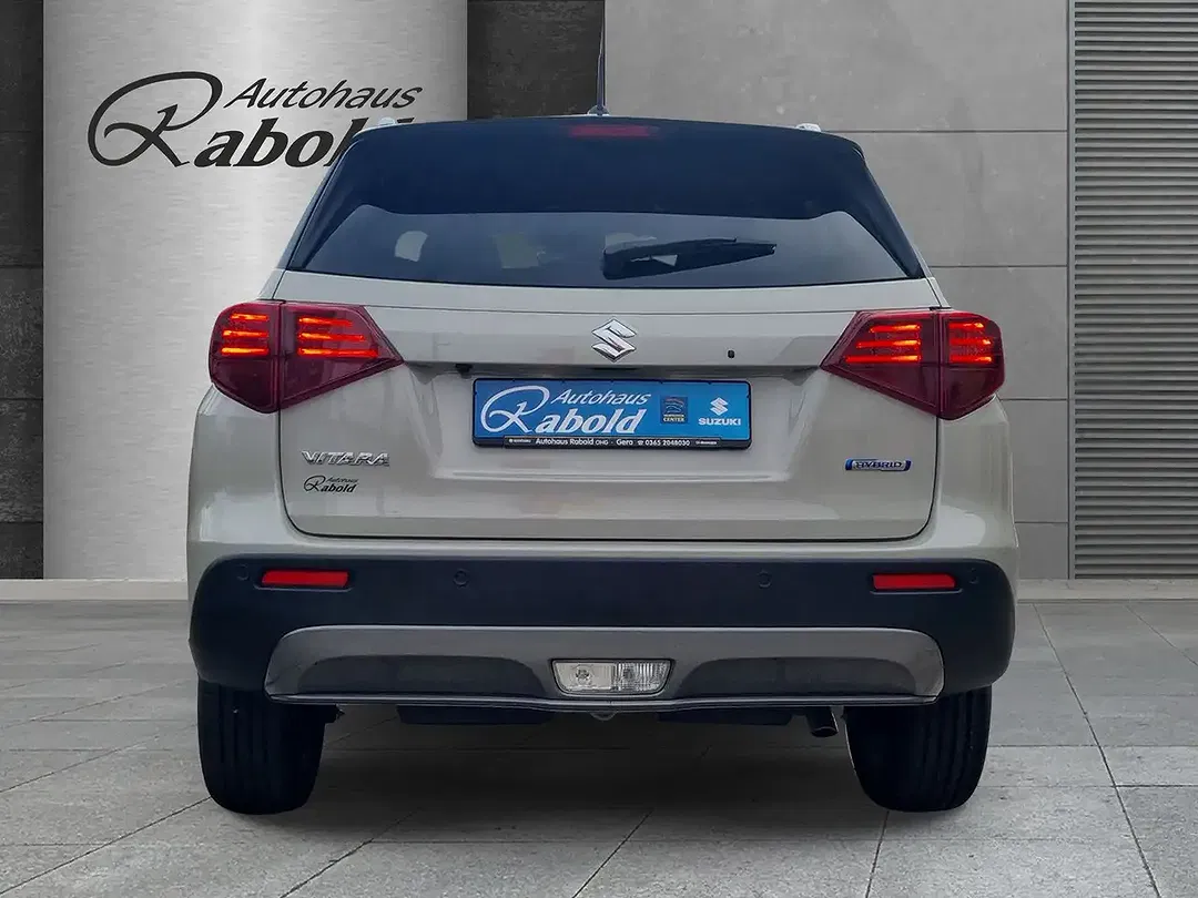 Suzuki Vitara - Thumbnail 4
