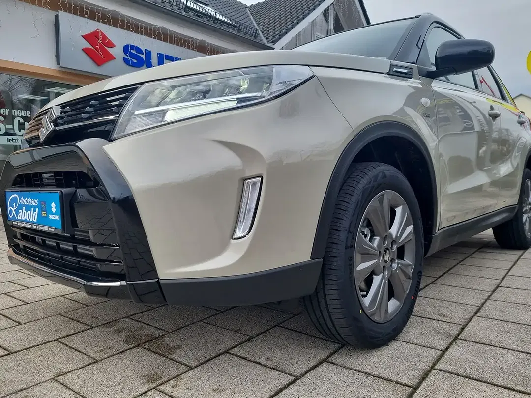 Suzuki Vitara - Thumbnail 9