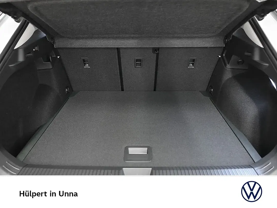 Volkswagen T-Roc - Thumbnail 8