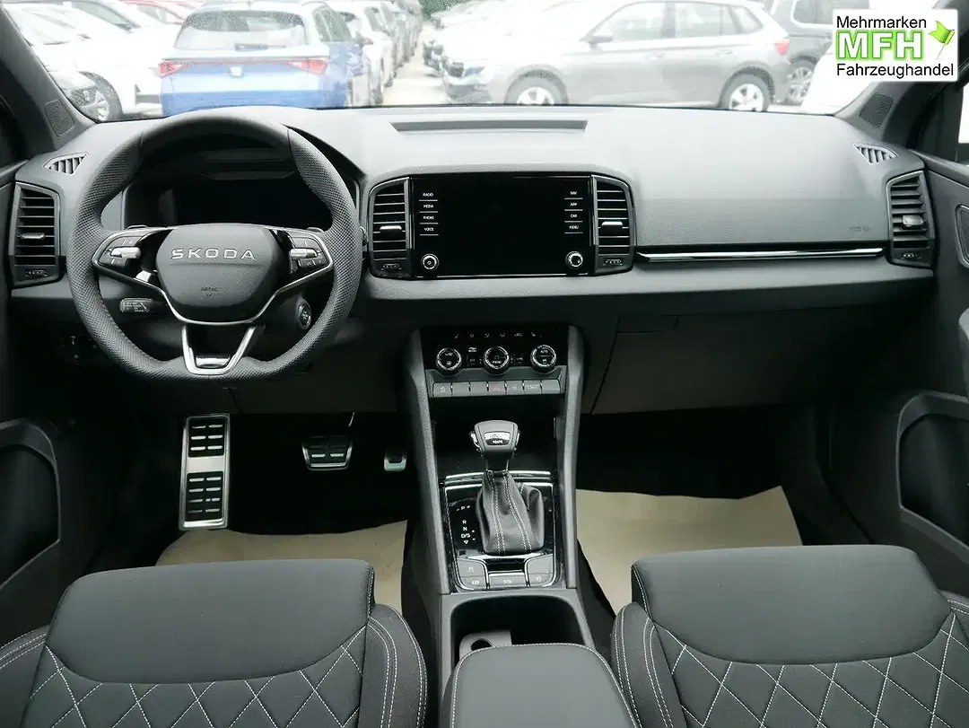 Skoda Karoq - Thumbnail 9